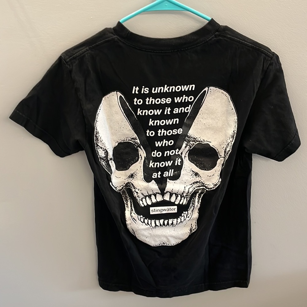 Men’s small stingwater shirt